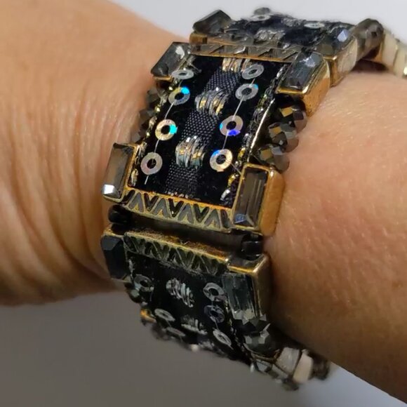 NWT 7 Charming Sisters Stretch "Terracotta Bracelet" - Picture 1 of 5